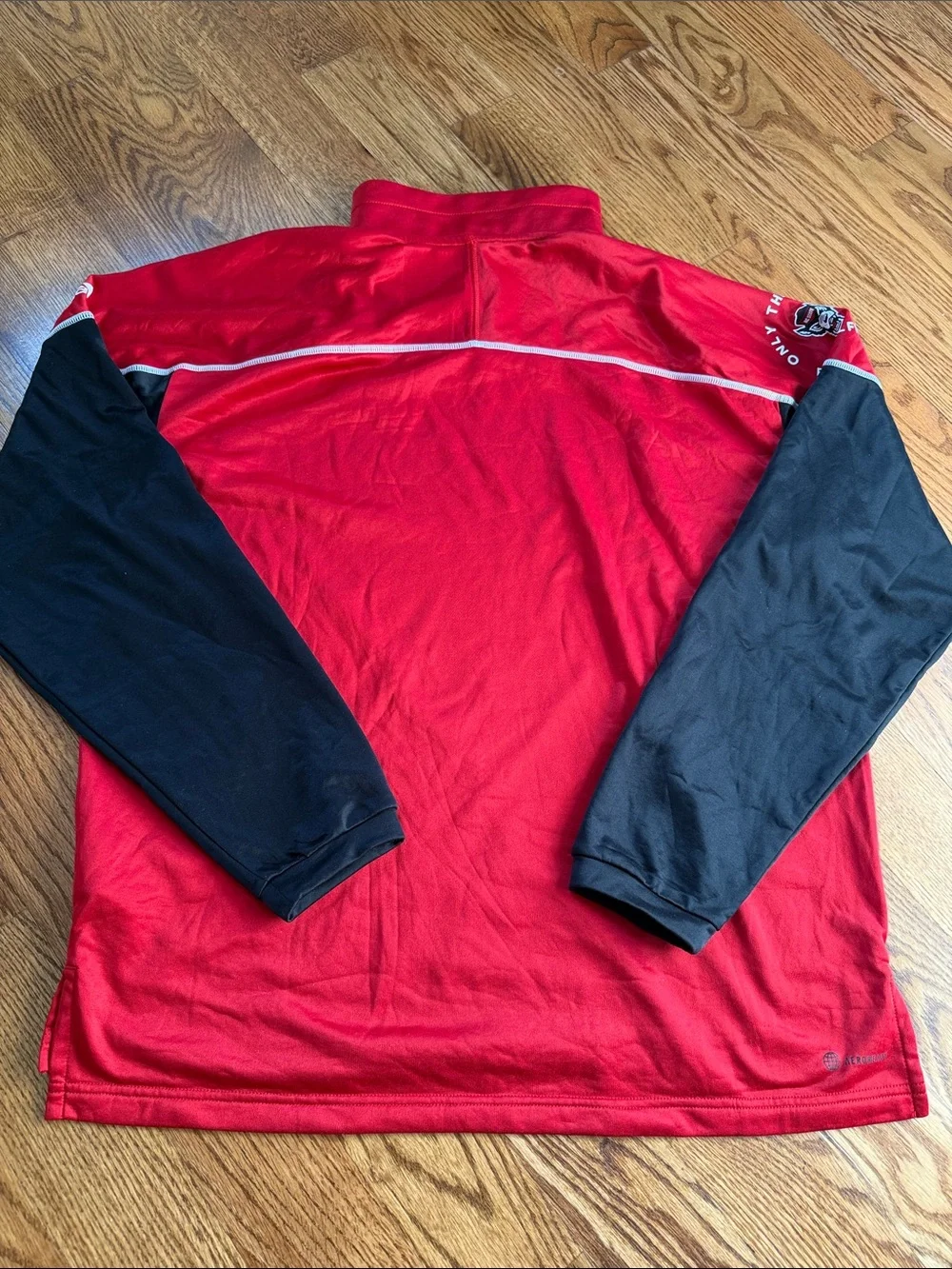 Men’s North Carolina State Quarter Zip Pullover. Size Medium. New without Tags.